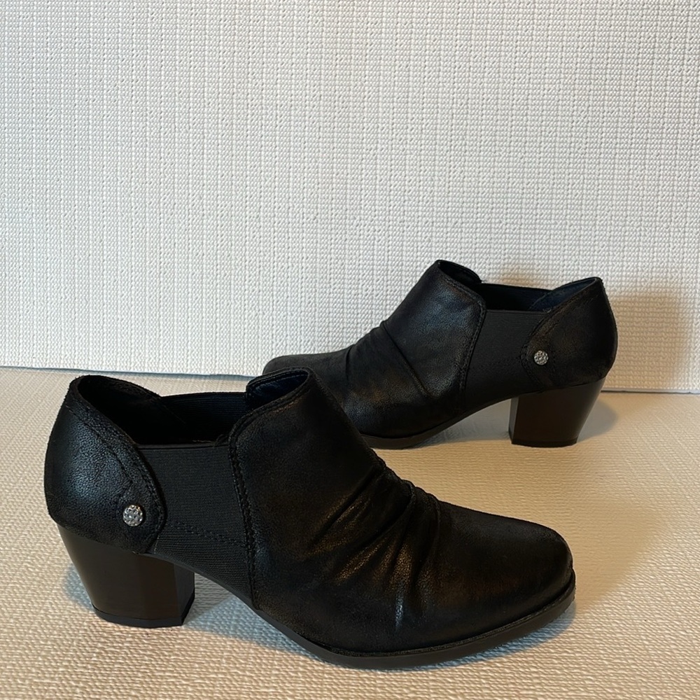 Marbella, booties